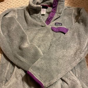 Woman's Patagonia Fleece